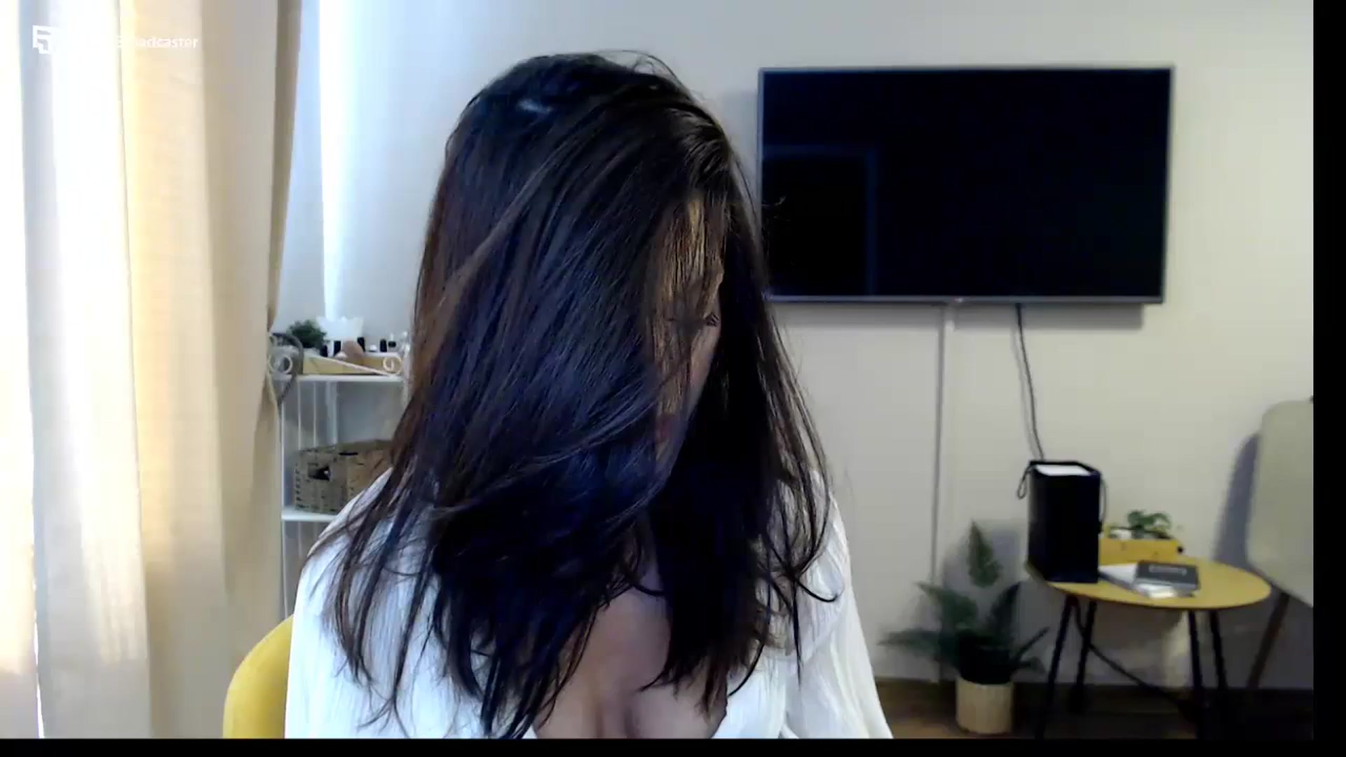 Gallery image thumbnail from Glamourbbe's myfreecams stream on, 10/03/2023, 11:51 image 13 of 20