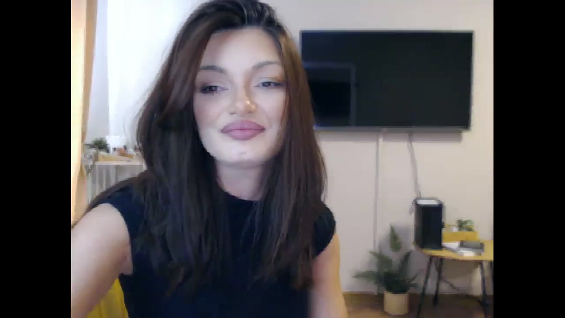 Gallery image thumbnail from Glamourbbe's myfreecams stream on, 10/04/2023, 07:23 image 17 of 20