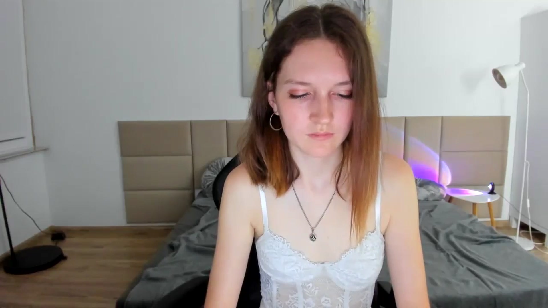 Gallery image thumbnail from GlitterGold's myfreecams stream on, 08/12/2024, 21:48 image 20 of 20