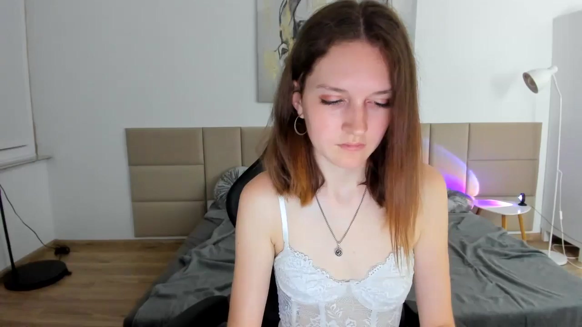 Gallery image thumbnail from GlitterGold's myfreecams stream on, 08/12/2024, 21:48 image 6 of 20