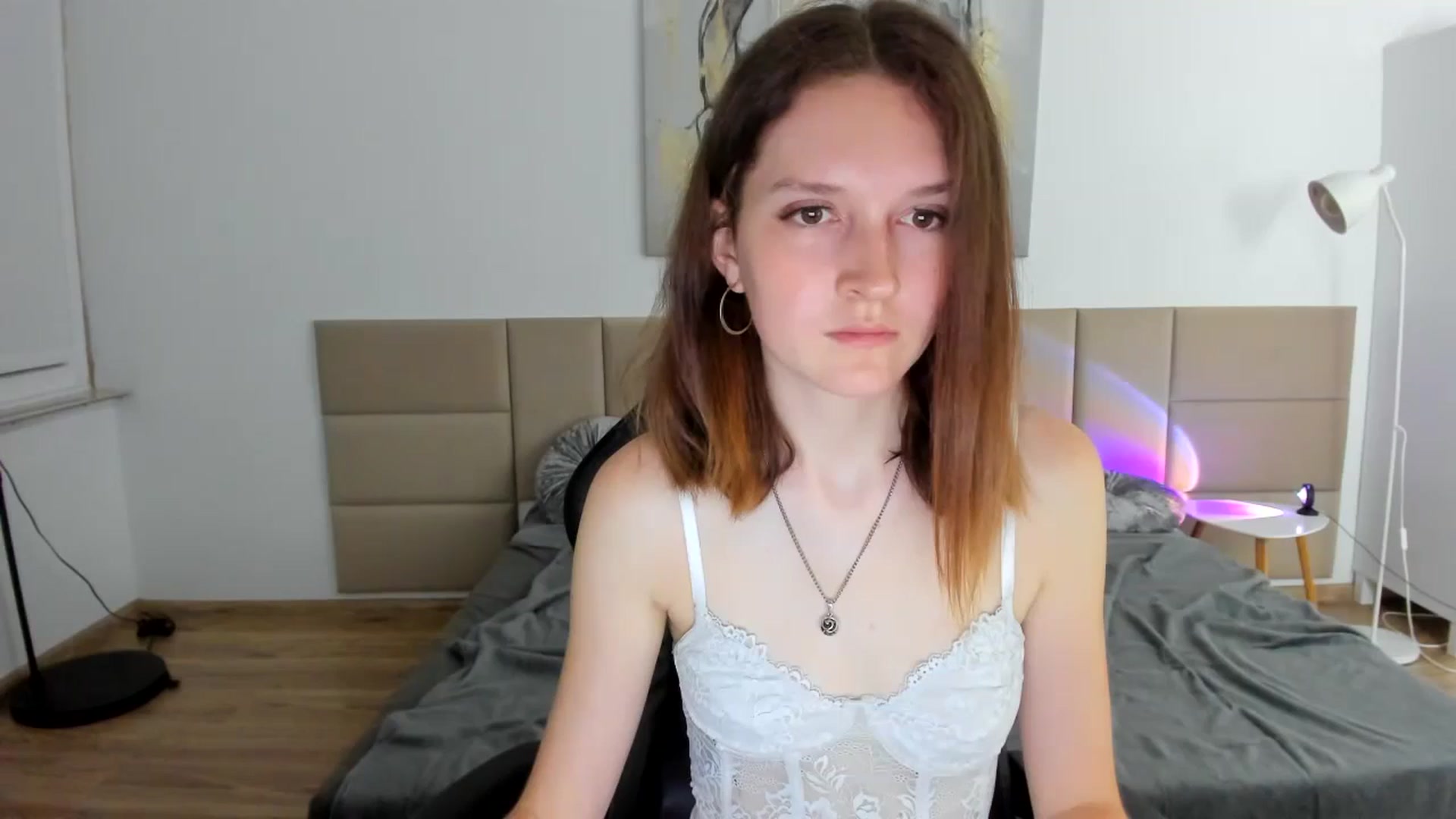 Gallery image thumbnail from GlitterGold's myfreecams stream on, 08/12/2024, 21:48 image 1 of 20