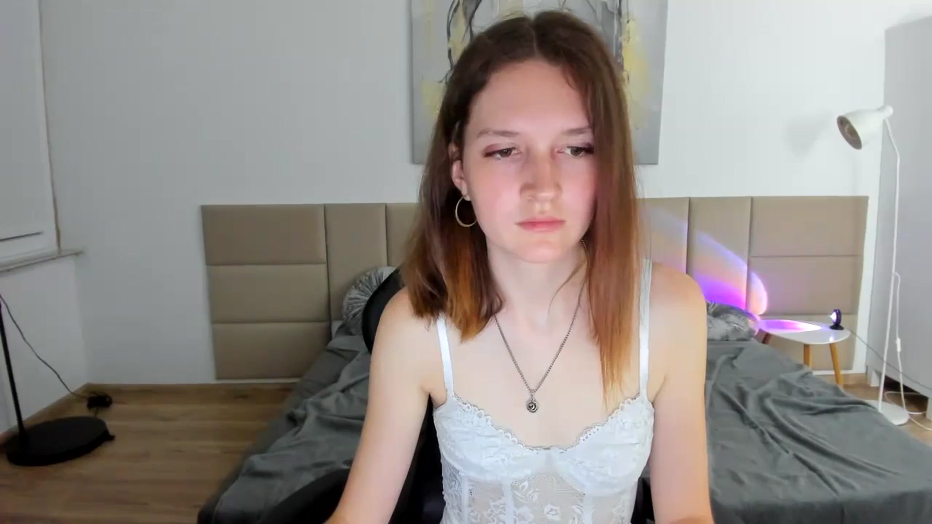 Gallery image thumbnail from GlitterGold's myfreecams stream on, 08/12/2024, 21:48 image 15 of 20
