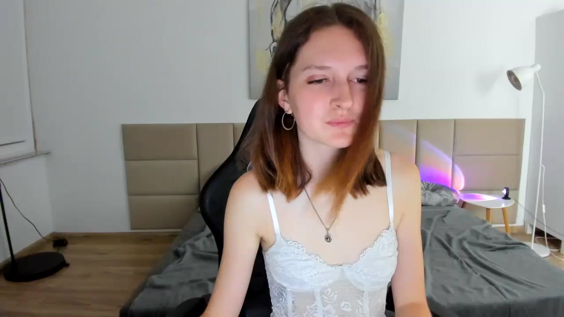 Gallery image thumbnail from GlitterGold's myfreecams stream on, 08/12/2024, 21:48 image 7 of 20
