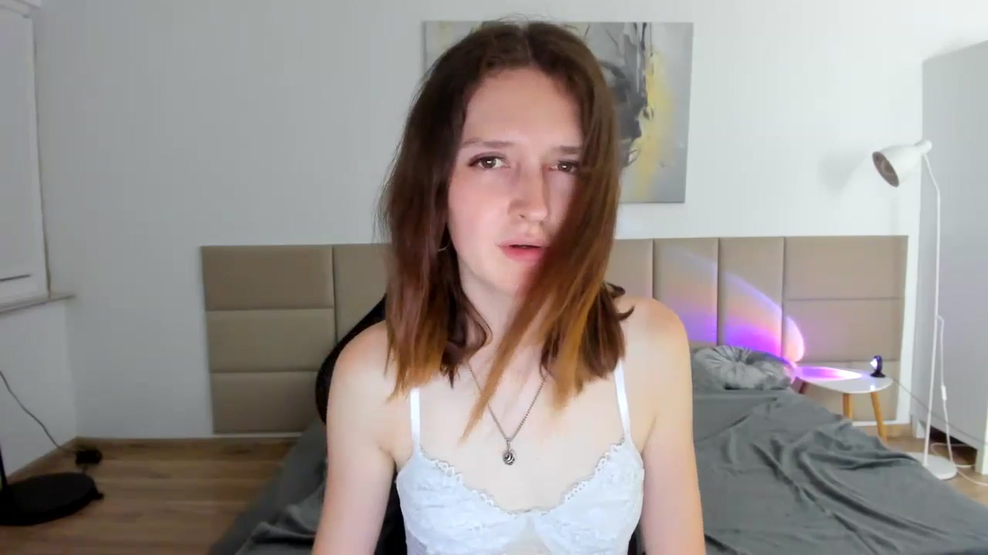 Gallery image thumbnail from GlitterGold's myfreecams stream on, 08/12/2024, 22:52 image 4 of 20