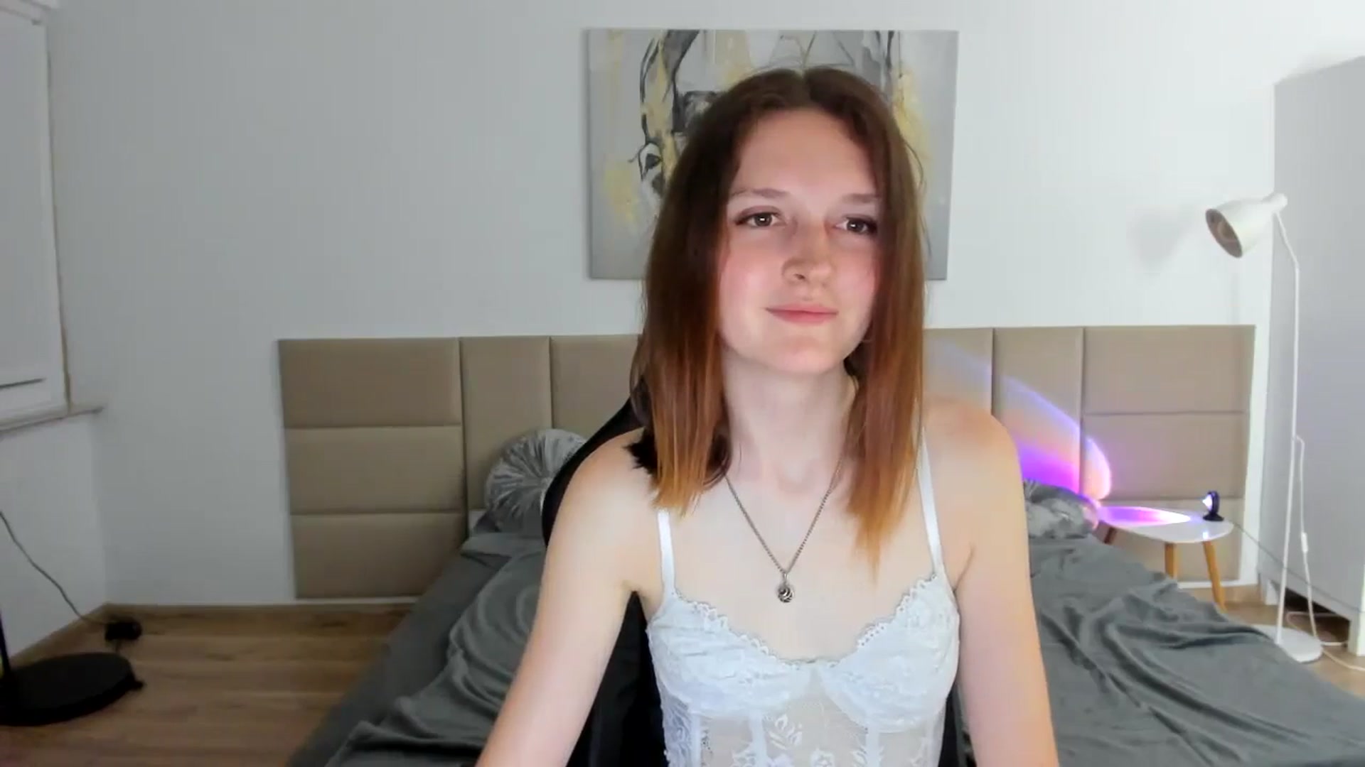 Gallery image thumbnail from GlitterGold's myfreecams stream on, 08/12/2024, 22:52 image 8 of 20