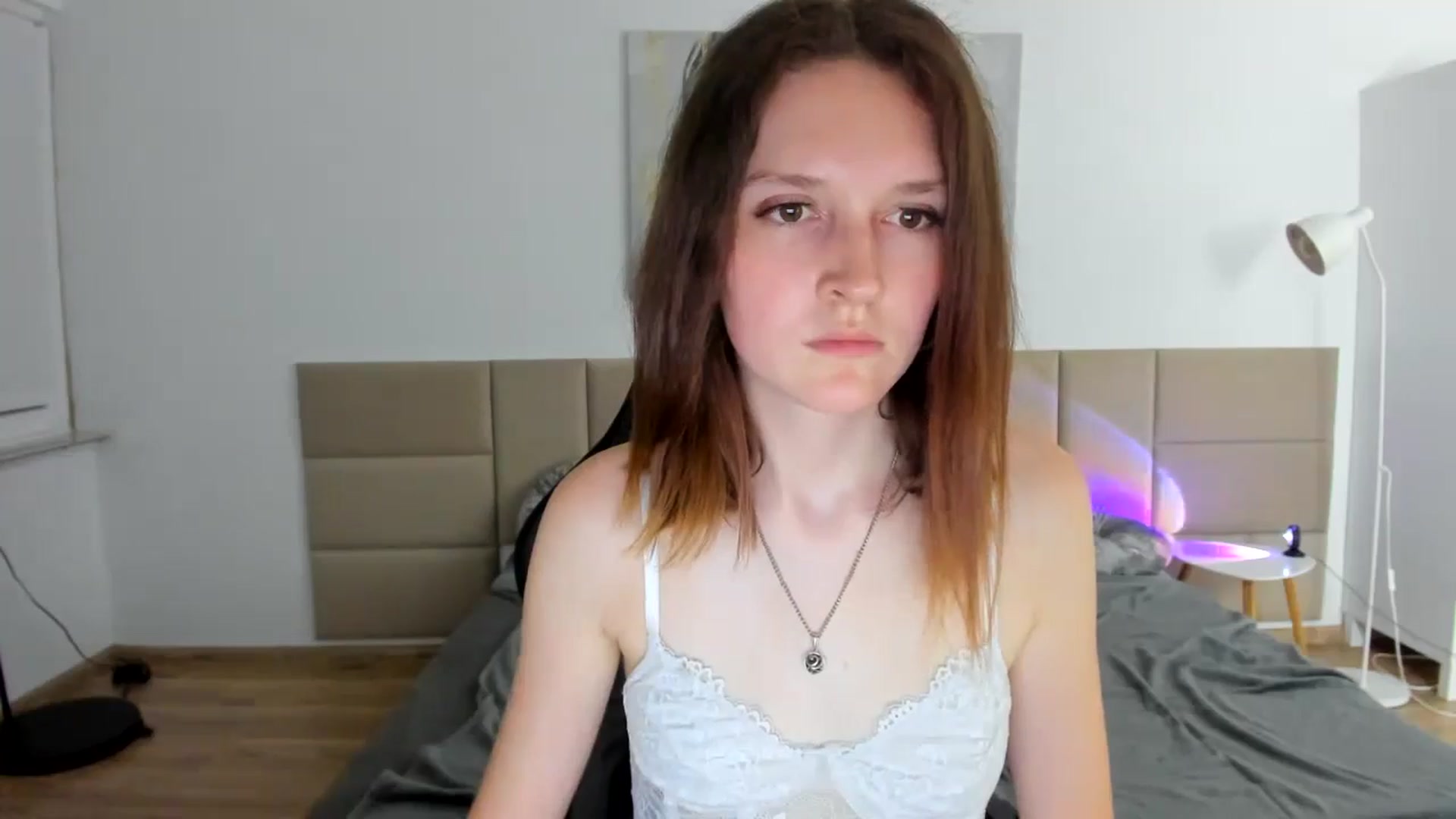 Gallery image thumbnail from GlitterGold's myfreecams stream on, 08/12/2024, 22:52 image 14 of 20