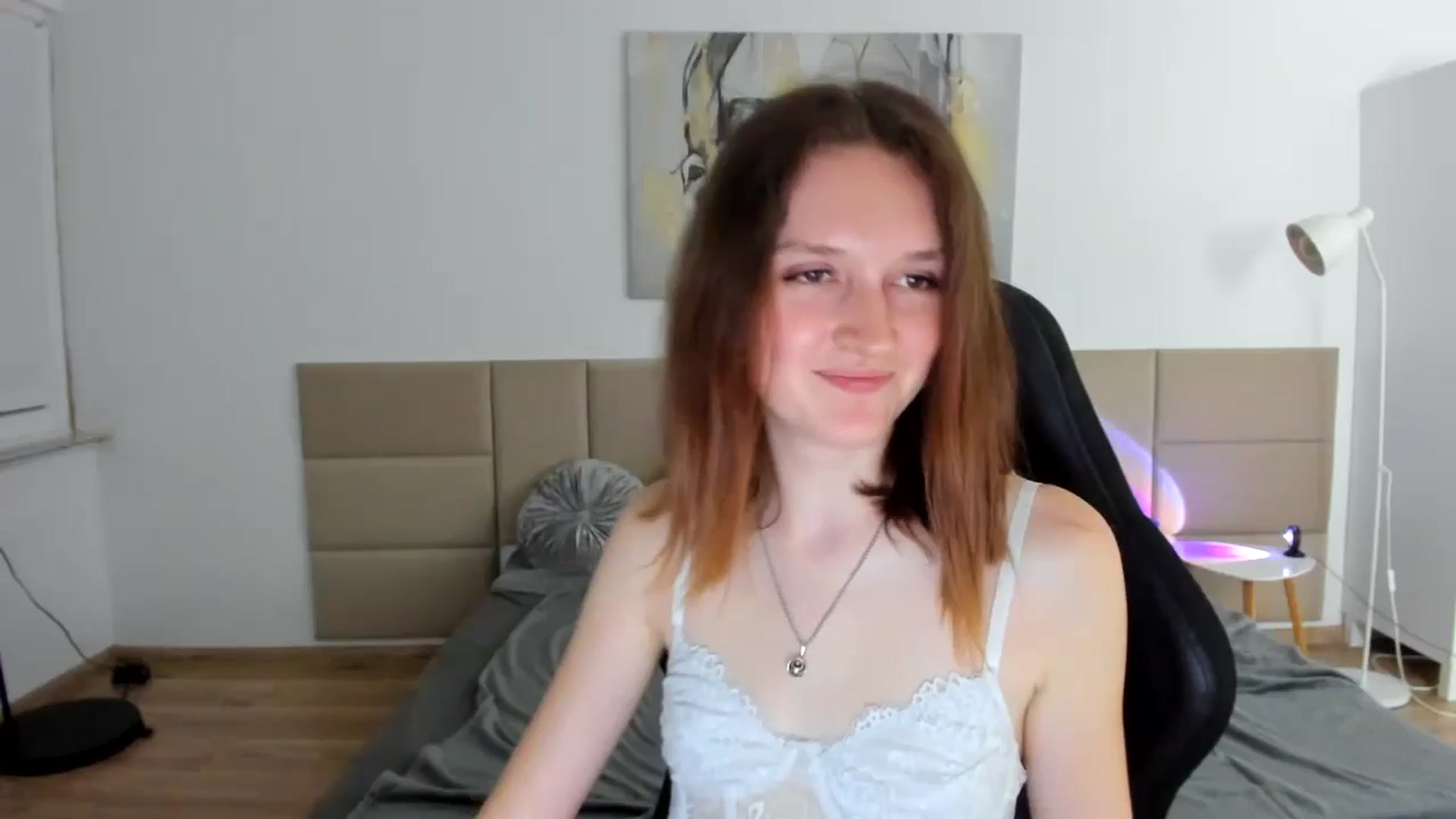 Gallery image thumbnail from GlitterGold's myfreecams stream on, 08/13/2024, 01:03 image 1 of 20