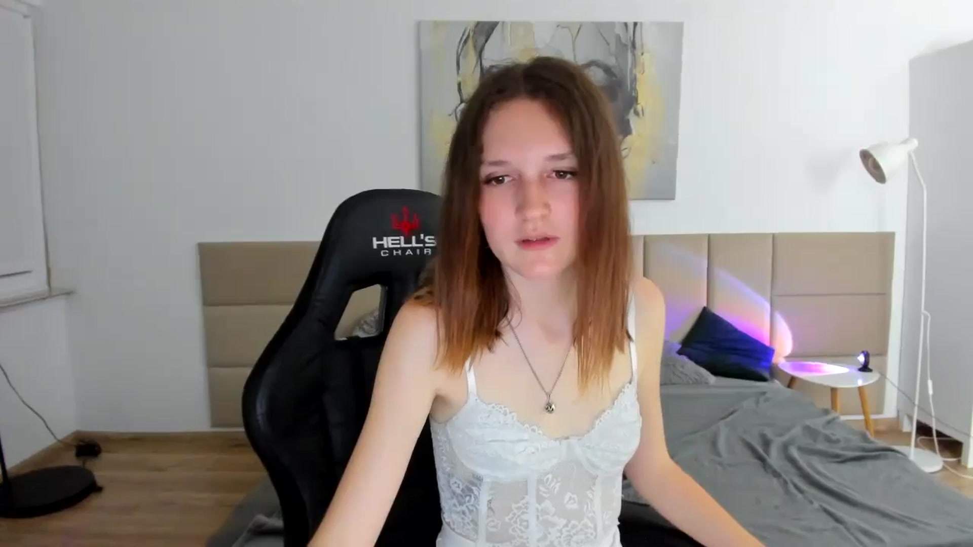 Gallery image thumbnail from GlitterGold's myfreecams stream on, 08/13/2024, 01:03 image 8 of 20