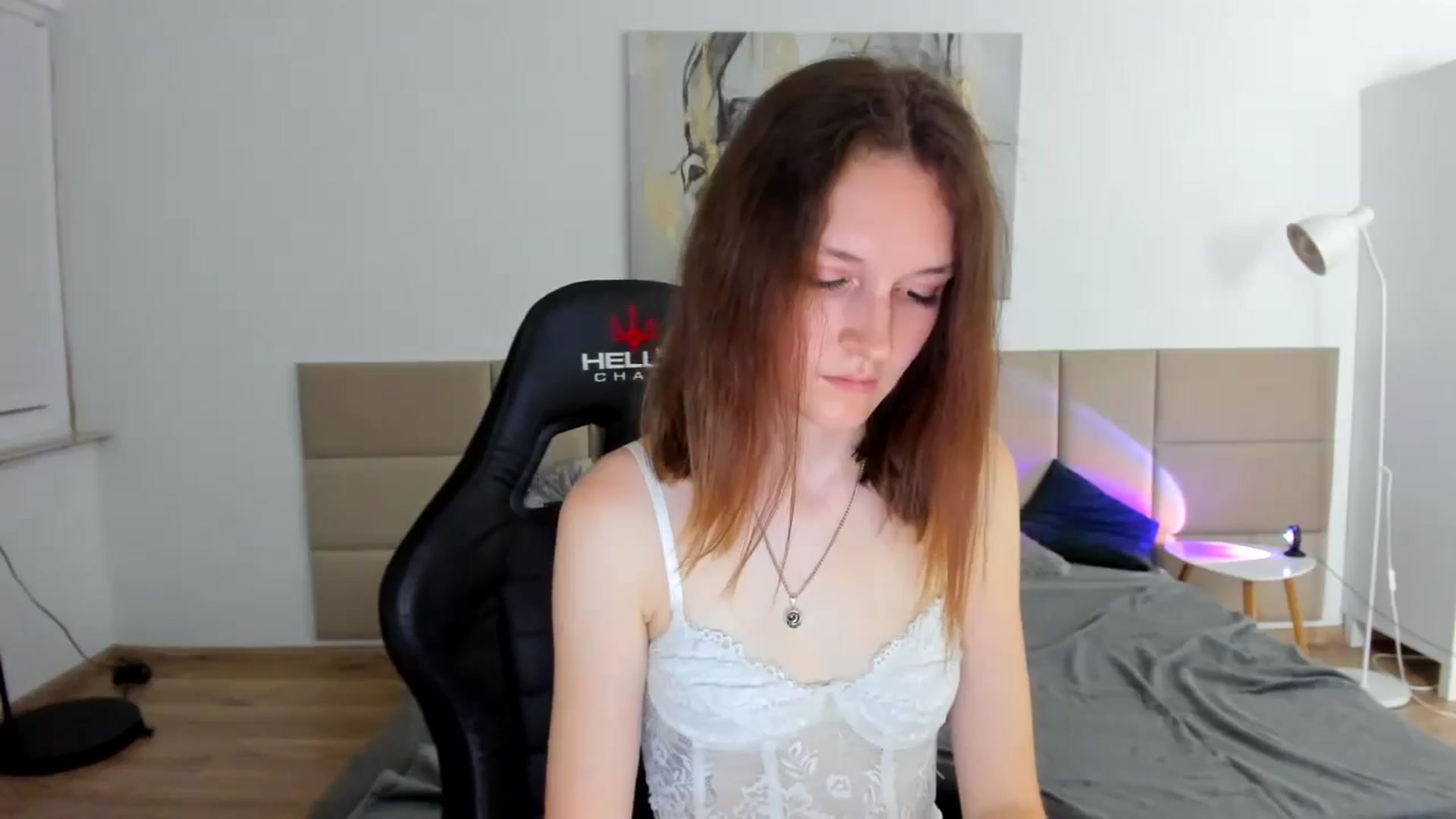 Gallery image thumbnail from GlitterGold's myfreecams stream on, 08/13/2024, 01:03 image 6 of 20