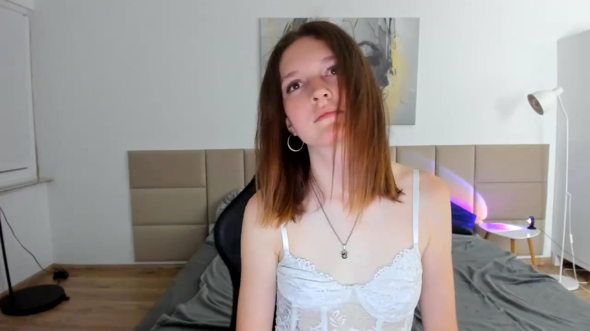 Gallery image thumbnail from GlitterGold's myfreecams stream on, 08/13/2024, 01:03 image 13 of 20