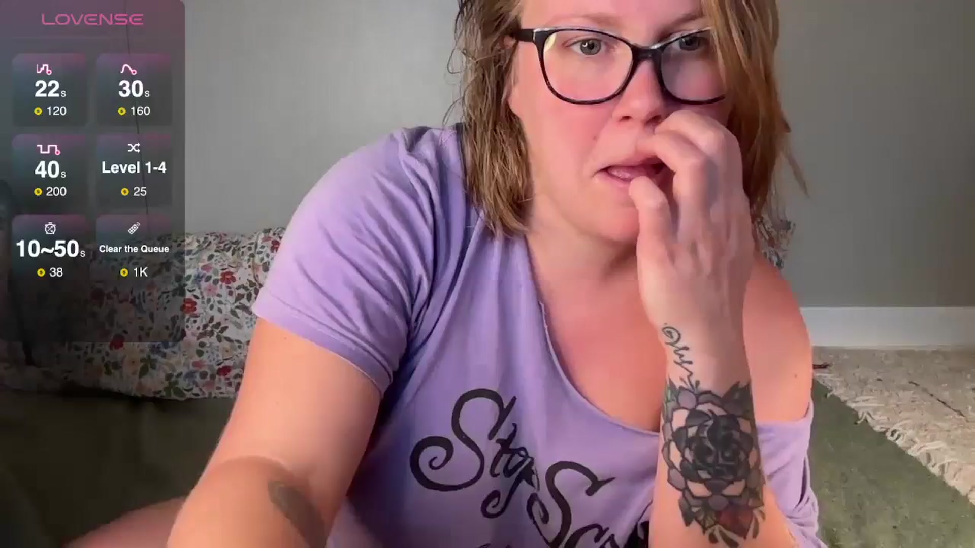 Gallery image thumbnail from GlitterKitty's myfreecams stream on, 12/31/2024, 14:29 image 4 of 20