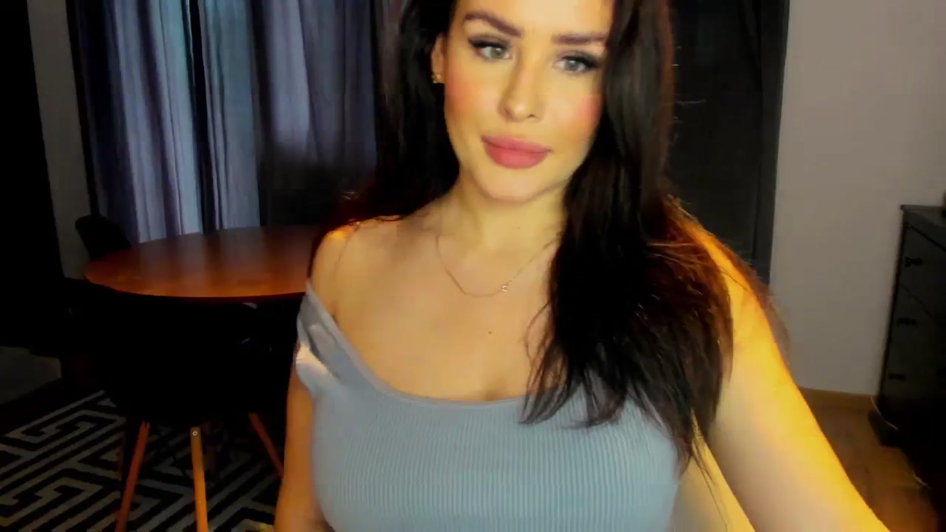 Gallery image thumbnail from GlobalDOLL's myfreecams stream on, 03/28/2024, 09:11 image 5 of 20
