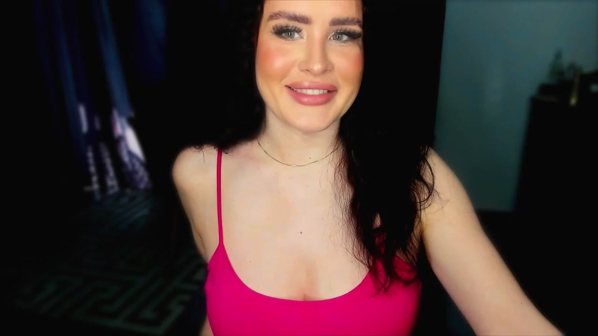 Gallery image thumbnail from GlobalDOLL's myfreecams stream on, 04/08/2025, 10:04 image 1 of 20