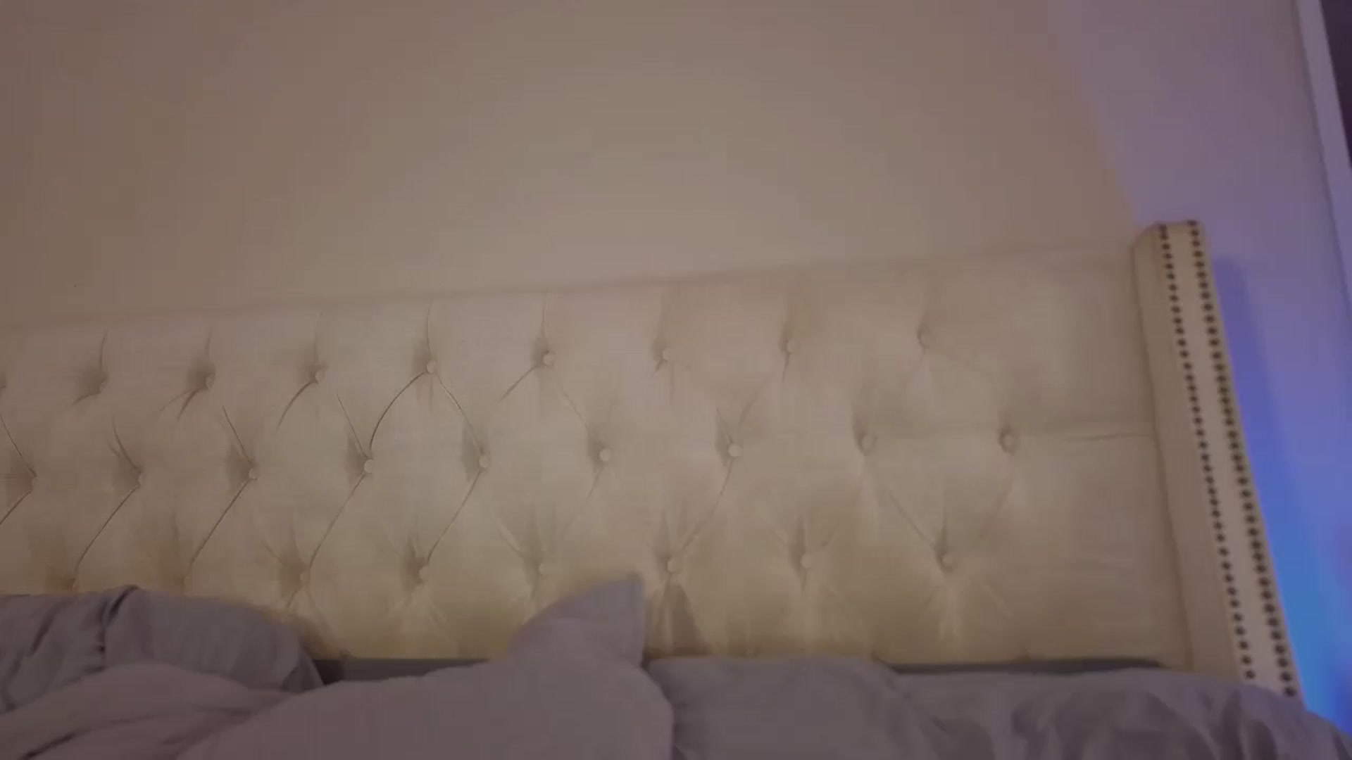 Gallery image thumbnail from GloreighHole's myfreecams stream on, 05/10/2026, 10:24 image 13 of 20