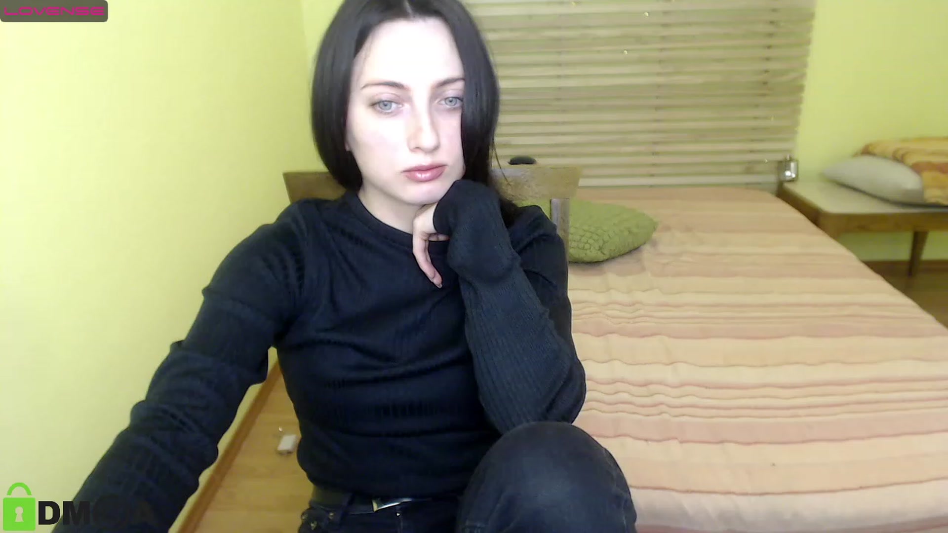 Gallery image thumbnail from Glori__Si's myfreecams stream on, 01/02/2023, 11:41 image 17 of 20