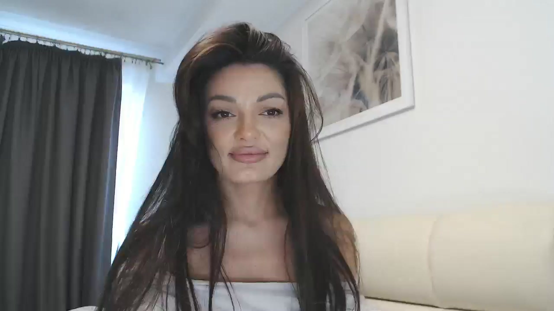 Gallery image thumbnail from Gloriaglamour's myfreecams stream on, 10/17/2025, 14:37 image 8 of 20