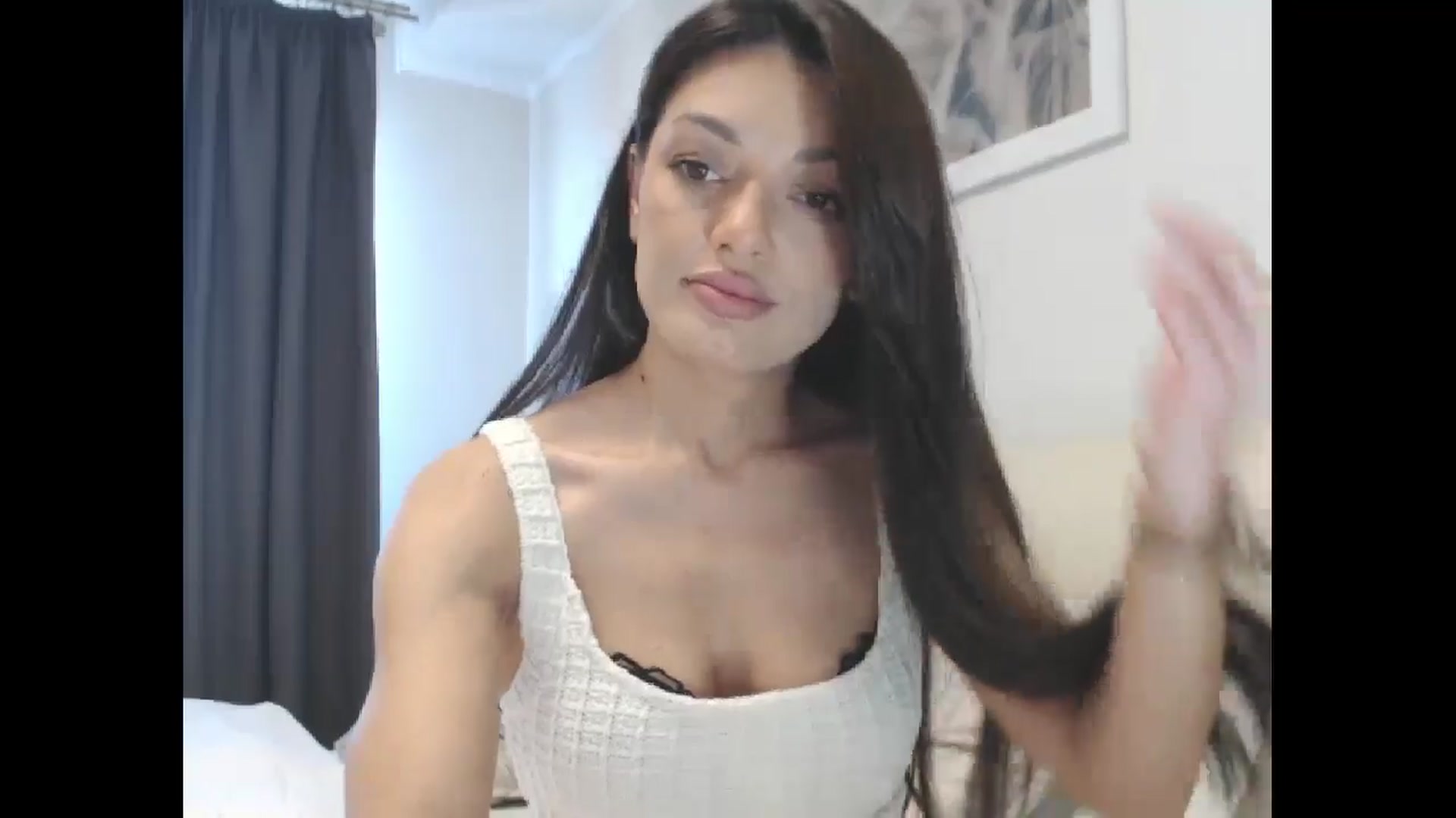 Gallery image thumbnail from Gloriaglamour's myfreecams stream on, 10/19/2025, 08:59 image 9 of 20