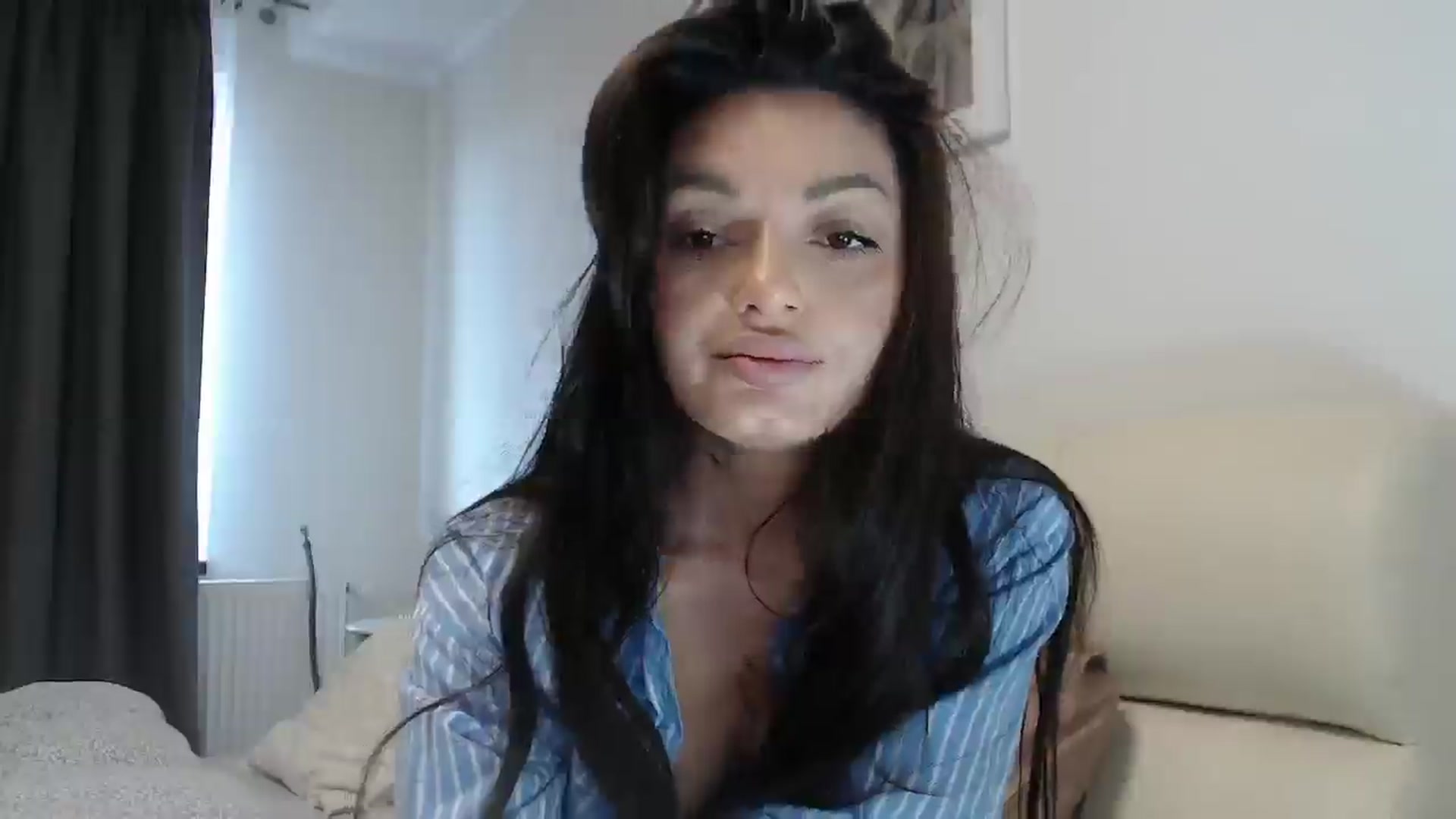 Gallery image thumbnail from Gloriaglamour's myfreecams stream on, 11/05/2025, 13:54 image 11 of 20