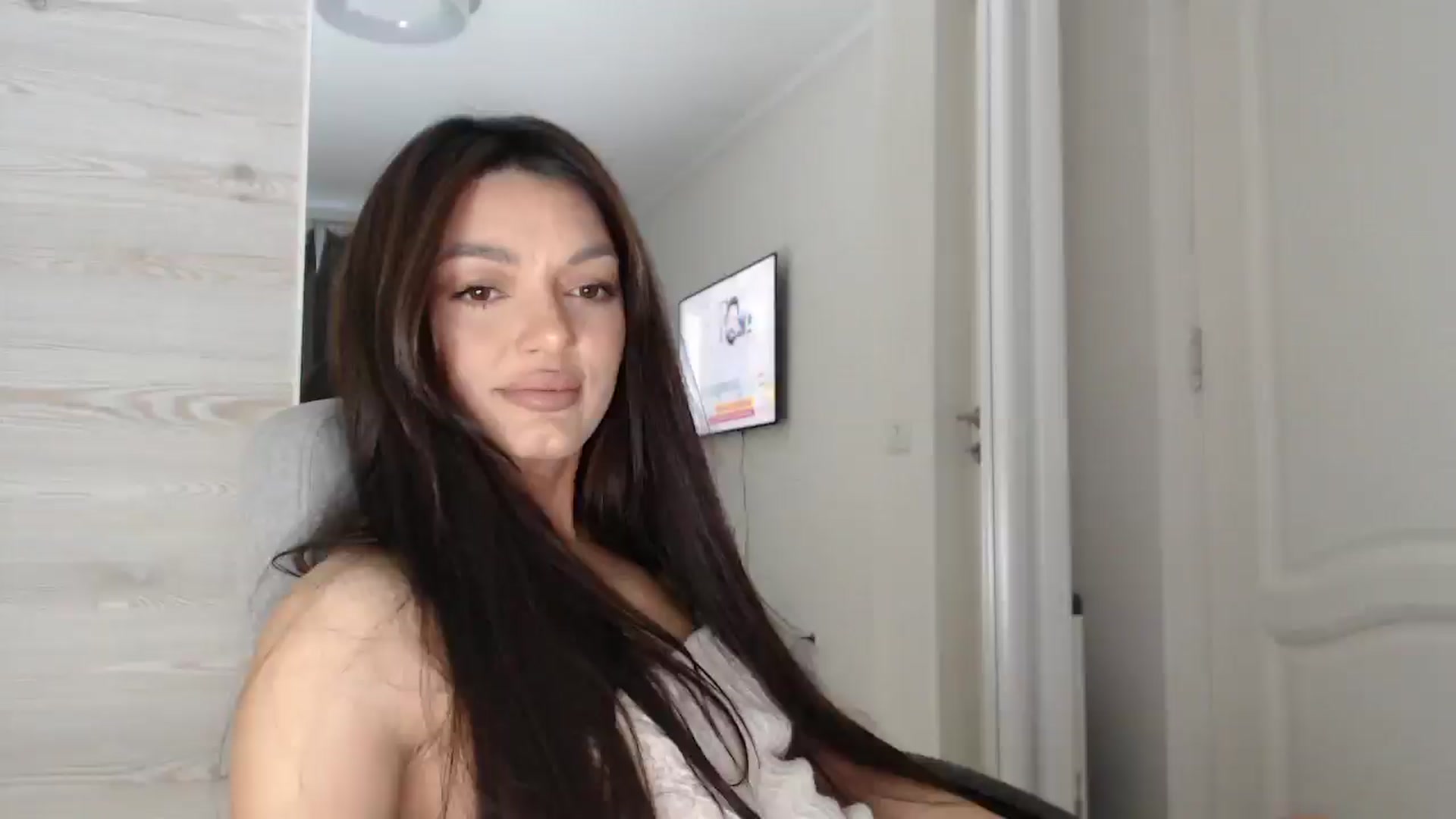 Gallery image thumbnail from Gloriaglamour's myfreecams stream on, 11/10/2025, 14:32 image 20 of 20