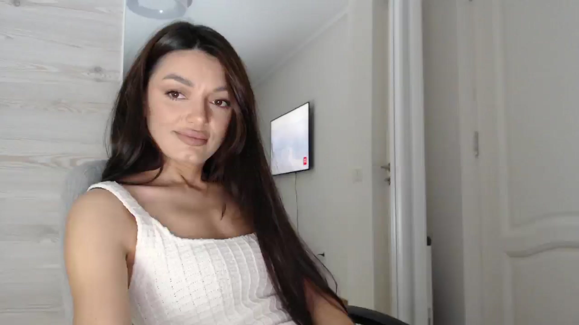 Gallery image thumbnail from Gloriaglamour's myfreecams stream on, 11/10/2025, 14:57 image 16 of 20