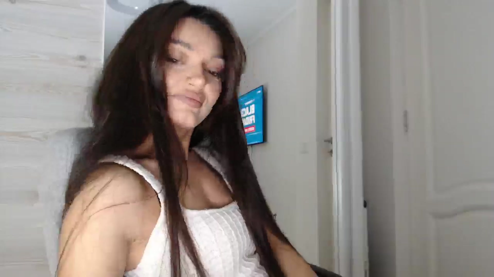 Gallery image thumbnail from Gloriaglamour's myfreecams stream on, 11/10/2025, 14:57 image 3 of 20
