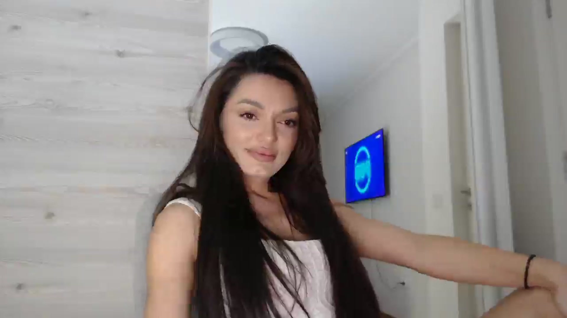Gallery image thumbnail from Gloriaglamour's myfreecams stream on, 11/10/2025, 17:51 image 3 of 20
