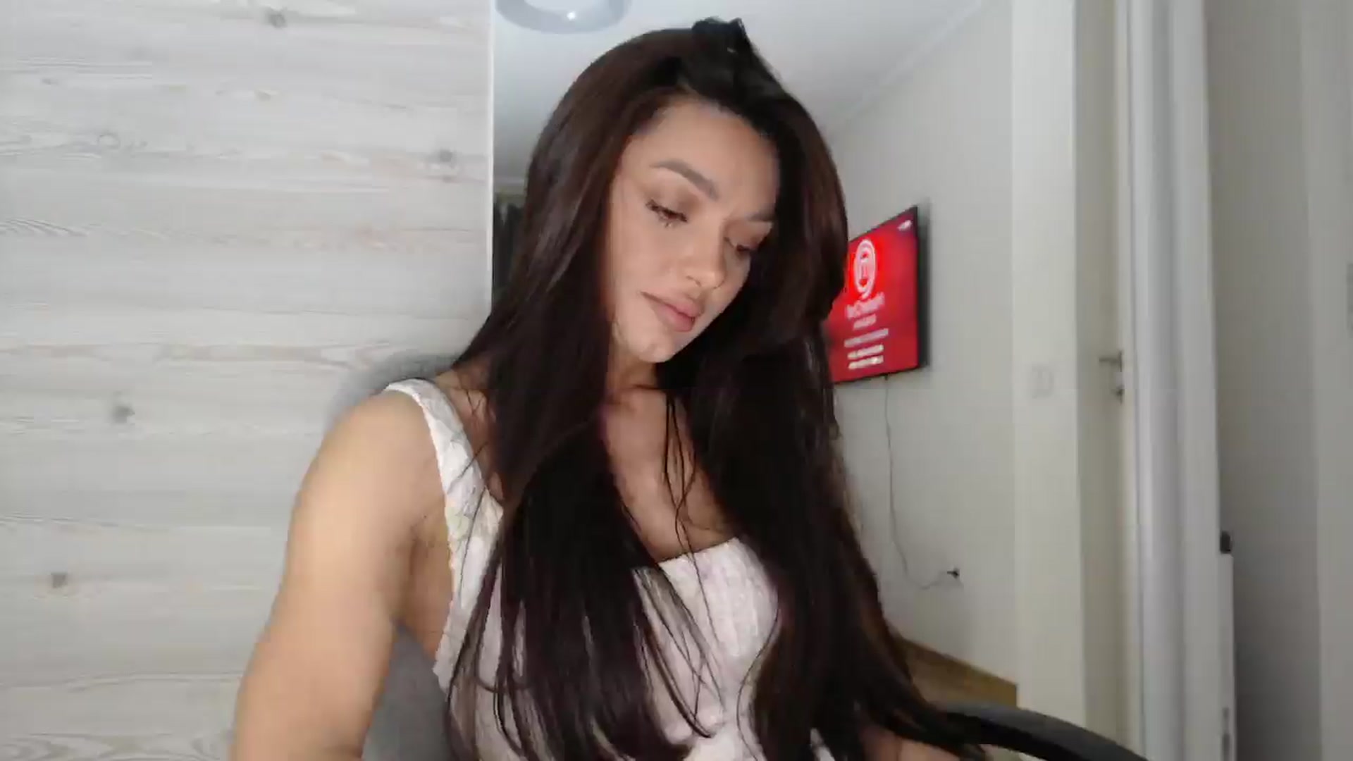 Gallery image thumbnail from Gloriaglamour's myfreecams stream on, 11/10/2025, 17:51 image 5 of 20