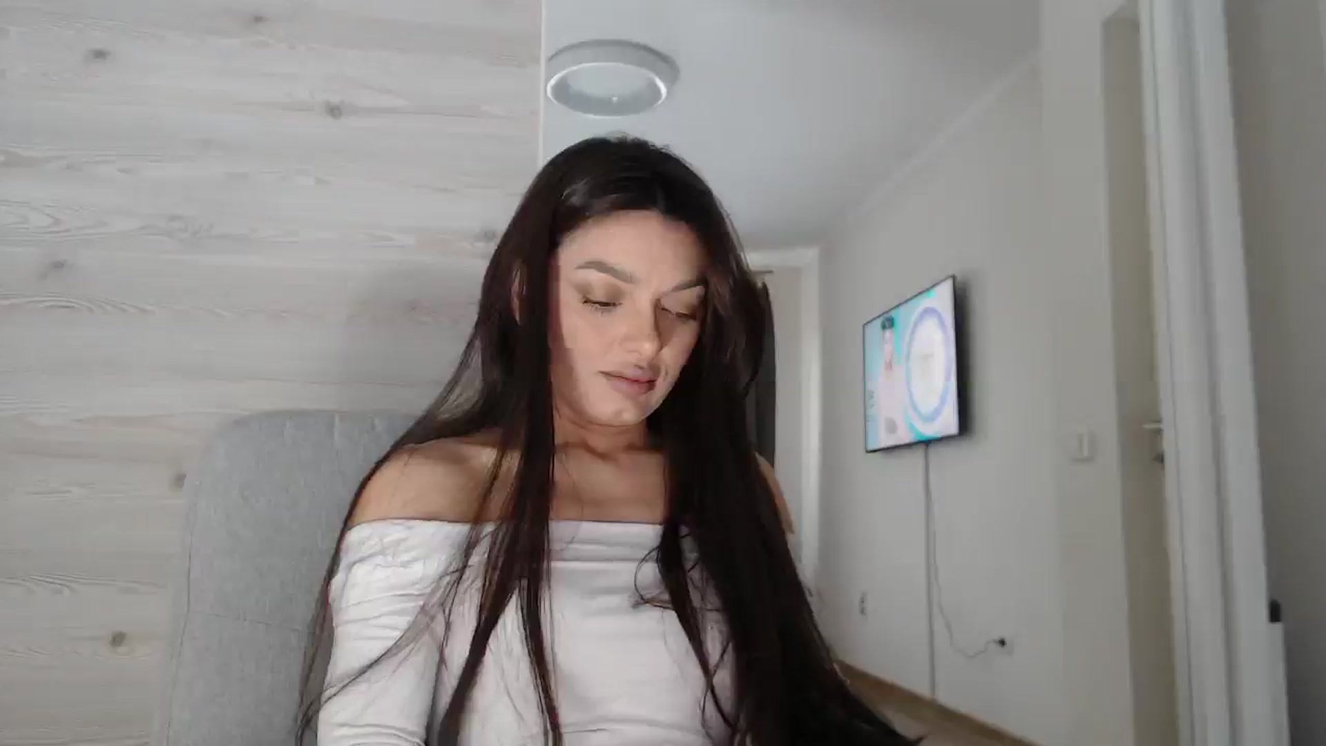 Gallery image thumbnail from Gloriaglamour's myfreecams stream on, 11/11/2025, 08:58 image 14 of 20