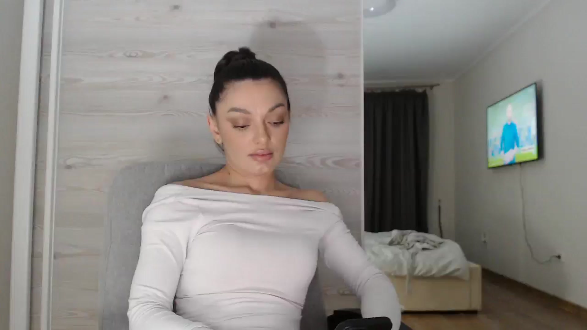 Gallery image thumbnail from Gloriaglamour's myfreecams stream on, 11/11/2025, 18:15 image 10 of 20