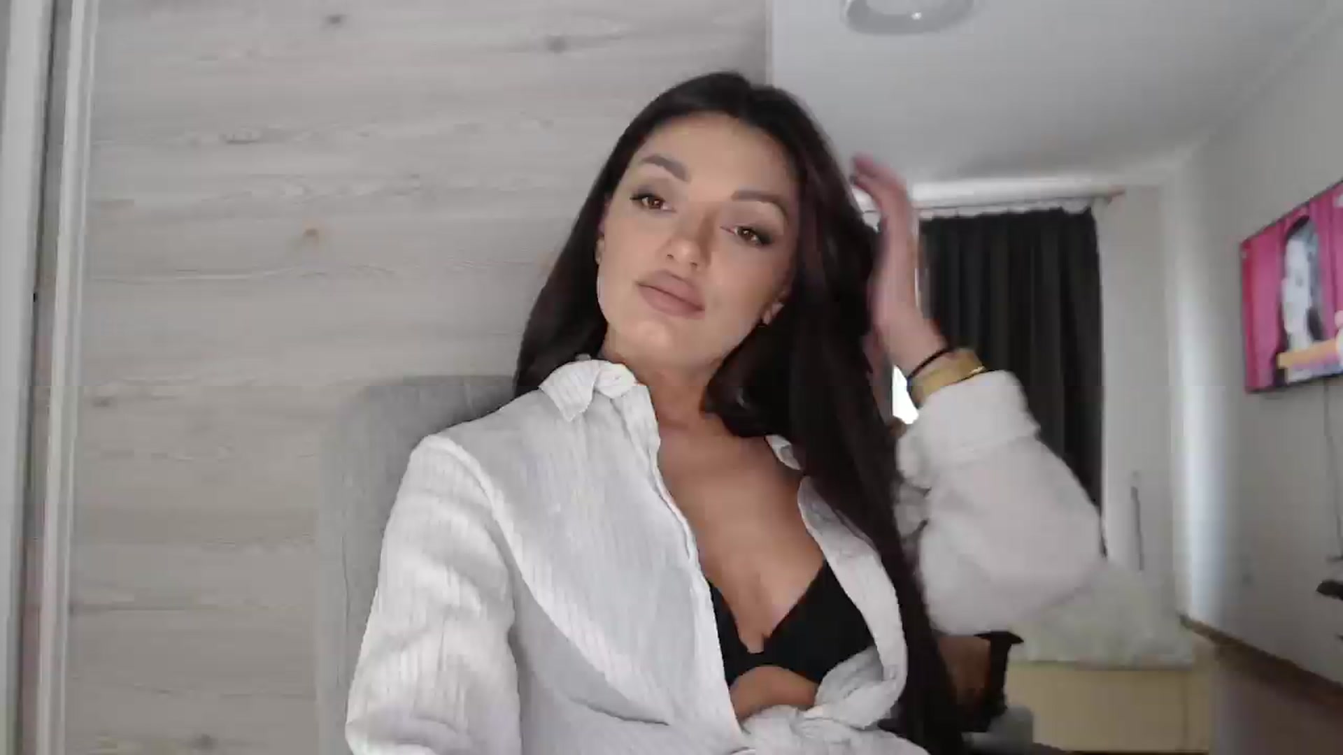 Gallery image thumbnail from Gloriaglamour's myfreecams stream on, 11/14/2025, 13:41 image 11 of 20