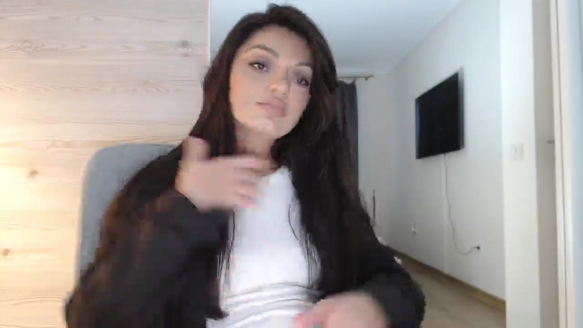Gallery image thumbnail from Gloriaglamour's myfreecams stream on, 12/03/2025, 14:01 image 4 of 20