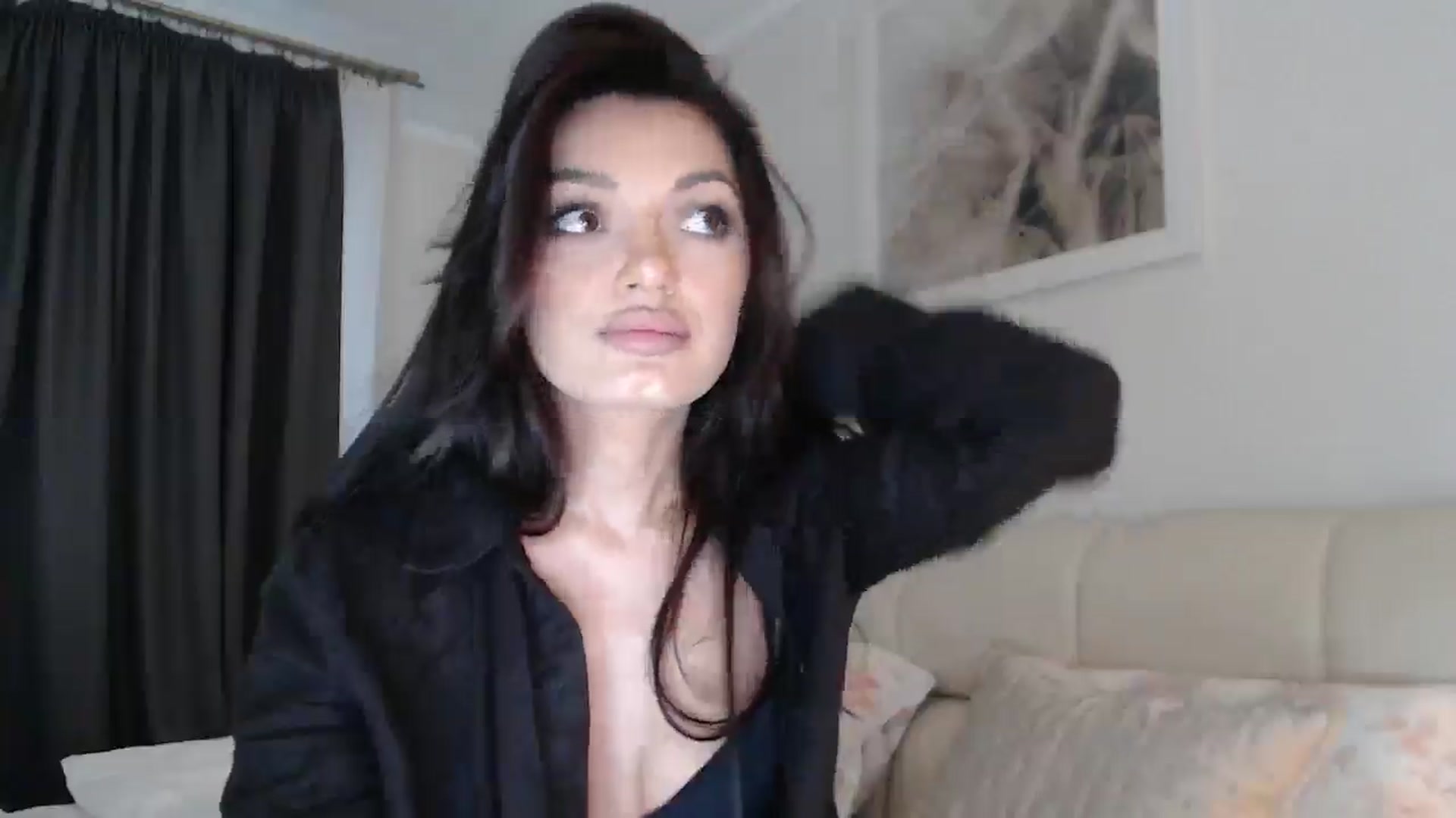 Gallery image thumbnail from Gloriaglamour's myfreecams stream on, 12/03/2025, 14:15 image 11 of 20