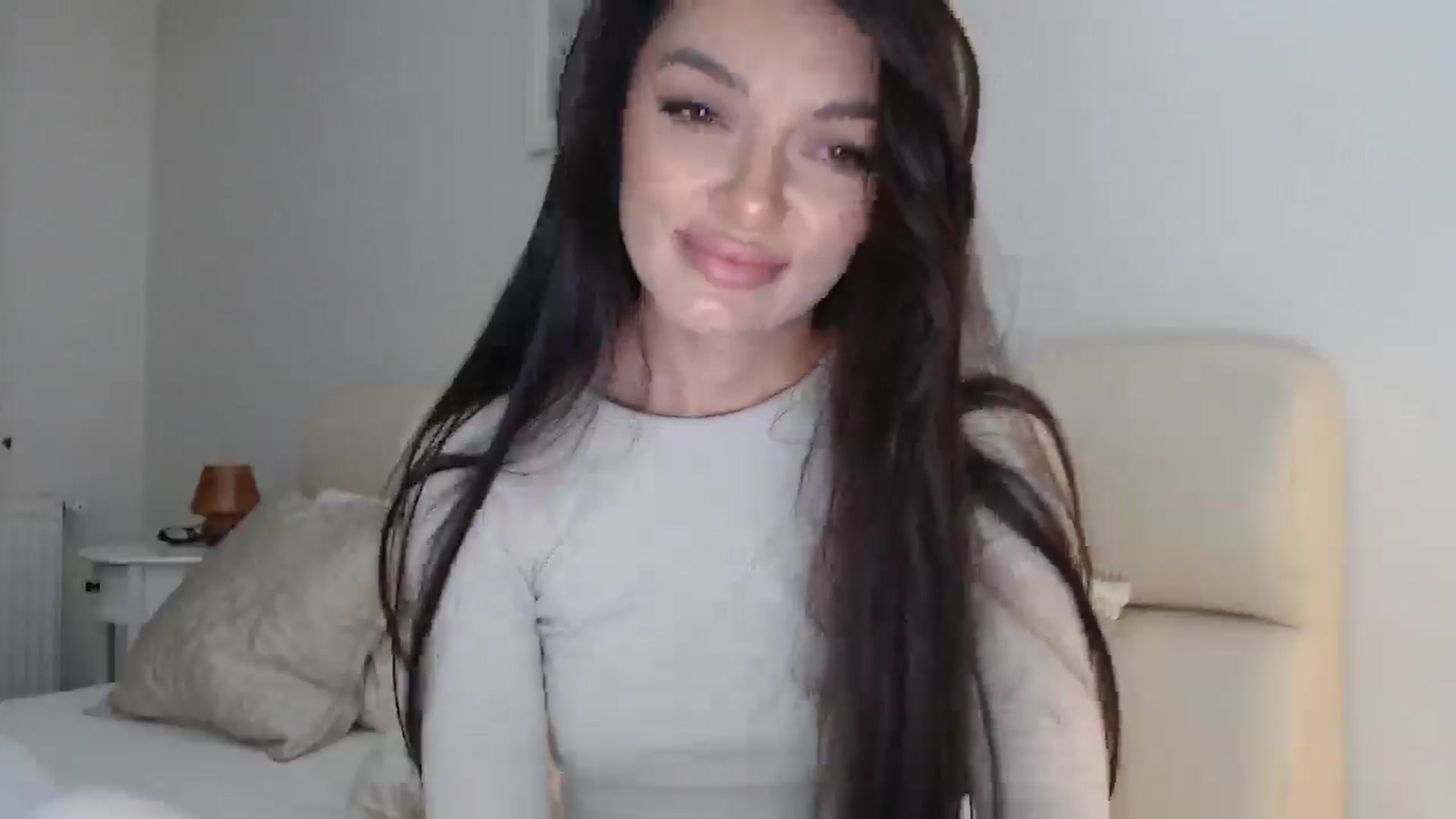 Gallery image thumbnail from Gloriaglamour's myfreecams stream on, 12/03/2025, 17:11 image 18 of 20