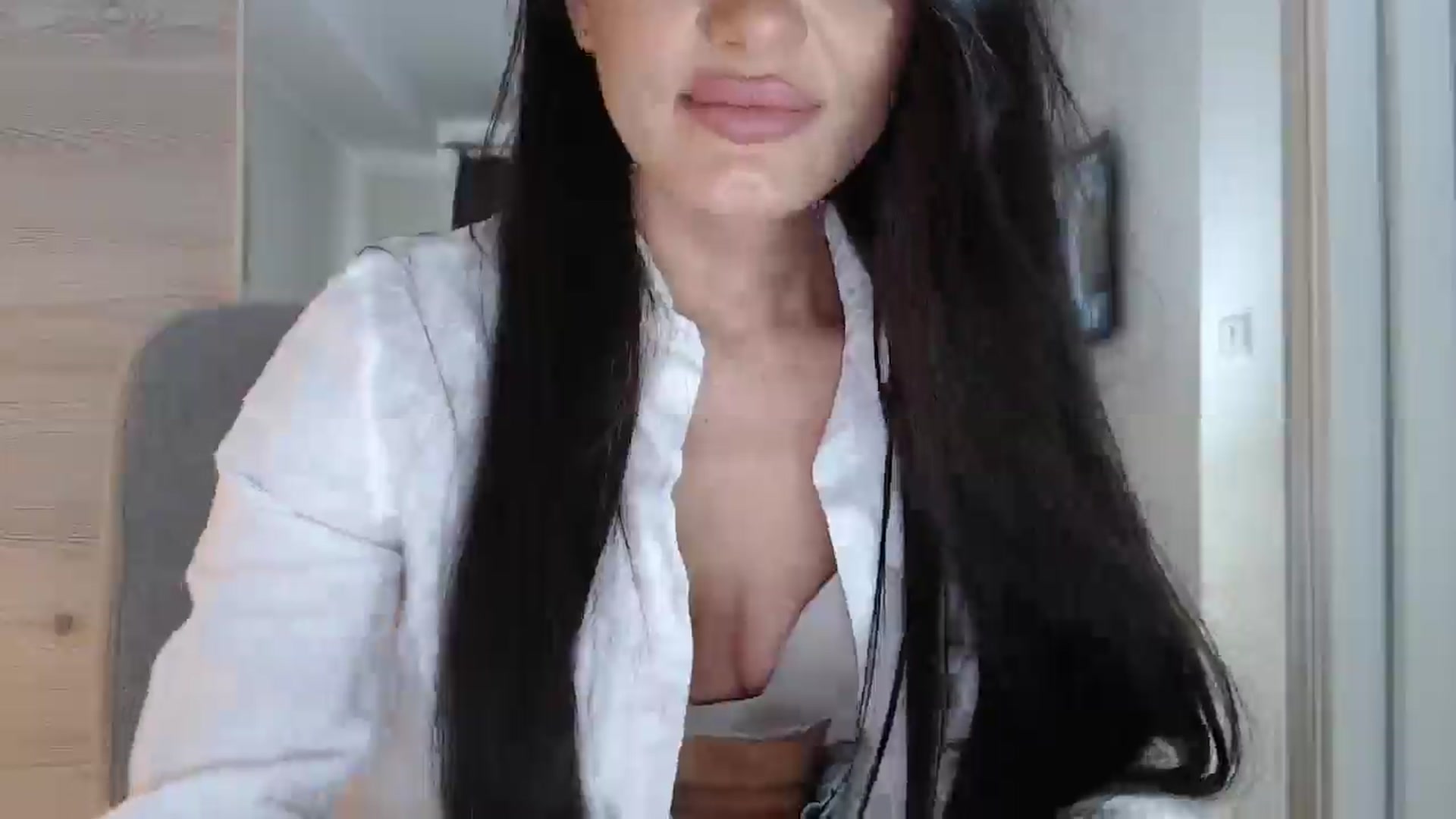 Gallery image thumbnail from Gloriaglamour's myfreecams stream on, 12/04/2025, 13:31 image 2 of 20