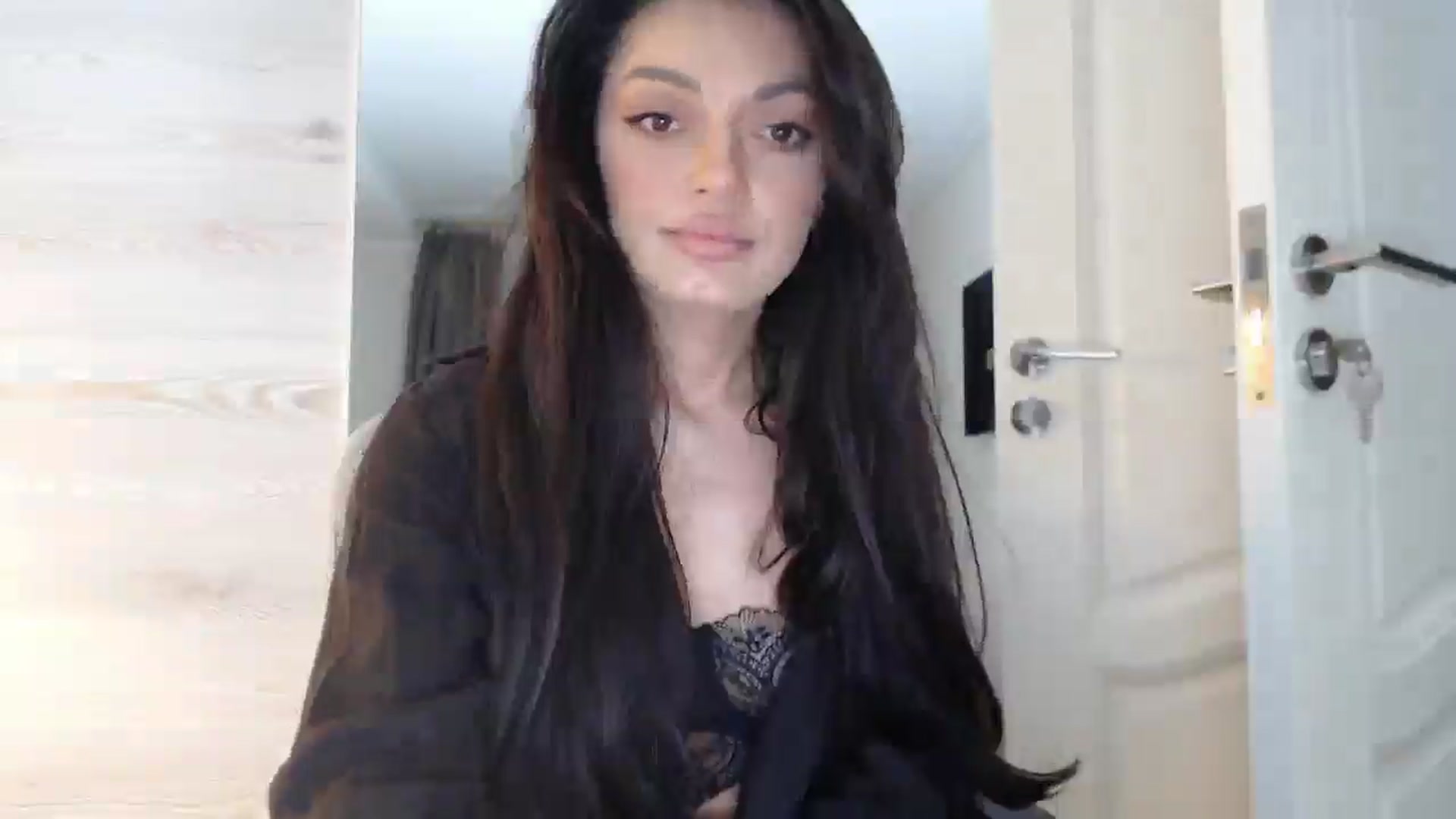 Gallery image thumbnail from Gloriaglamour's myfreecams stream on, 12/08/2025, 15:11 image 19 of 20