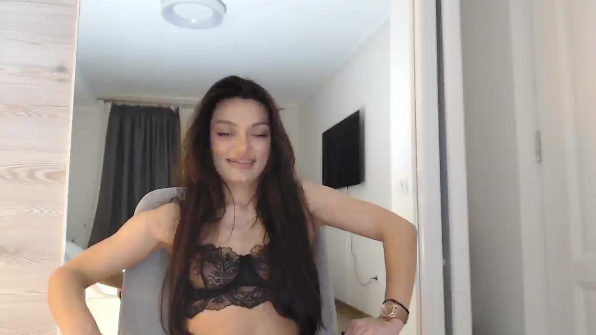 Gallery image thumbnail from Gloriaglamour's myfreecams stream on, 12/08/2025, 18:21 image 19 of 20