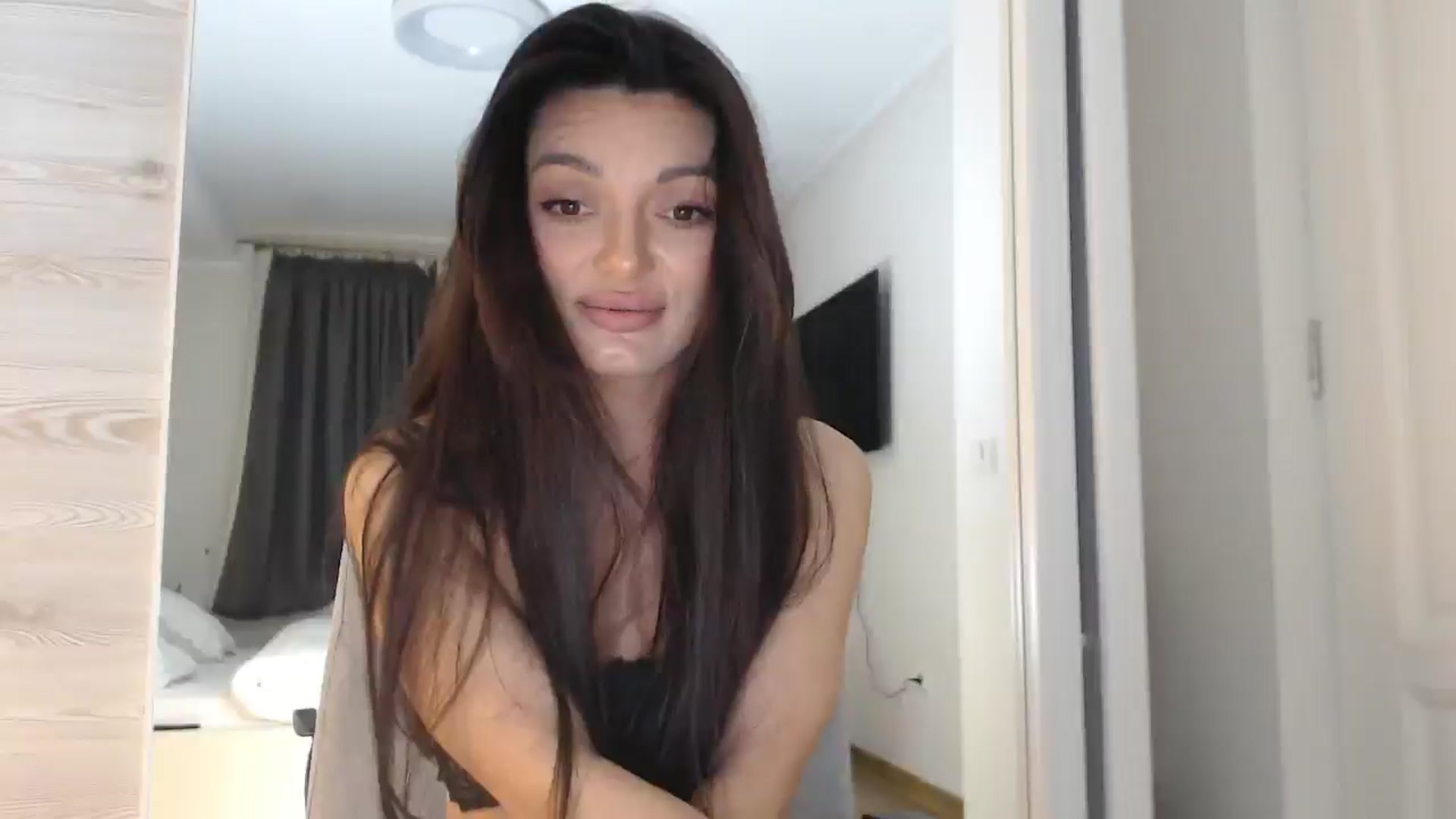 Gallery image thumbnail from Gloriaglamour's myfreecams stream on, 12/08/2025, 18:21 image 18 of 20