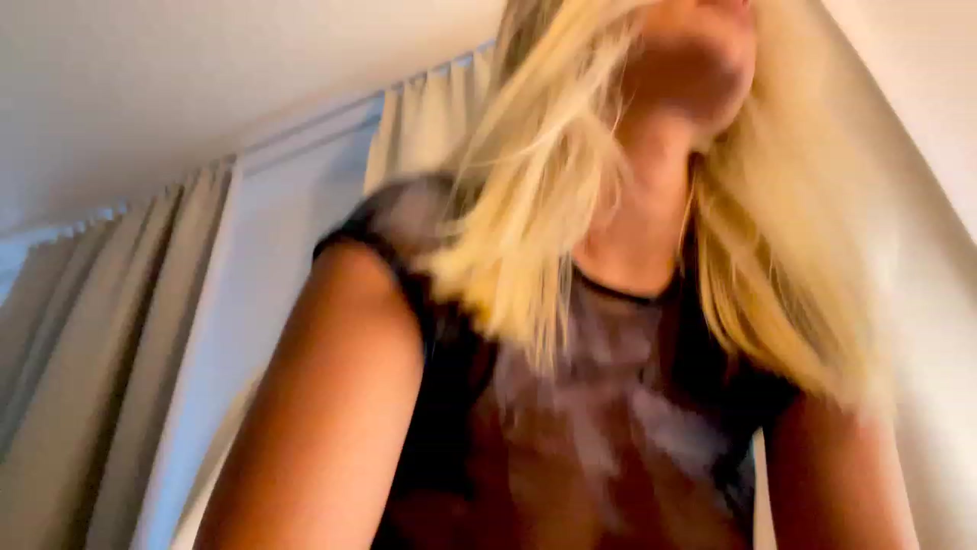 Gallery image thumbnail from Glorianice's myfreecams stream on, 11/19/2022, 12:39 image 14 of 20