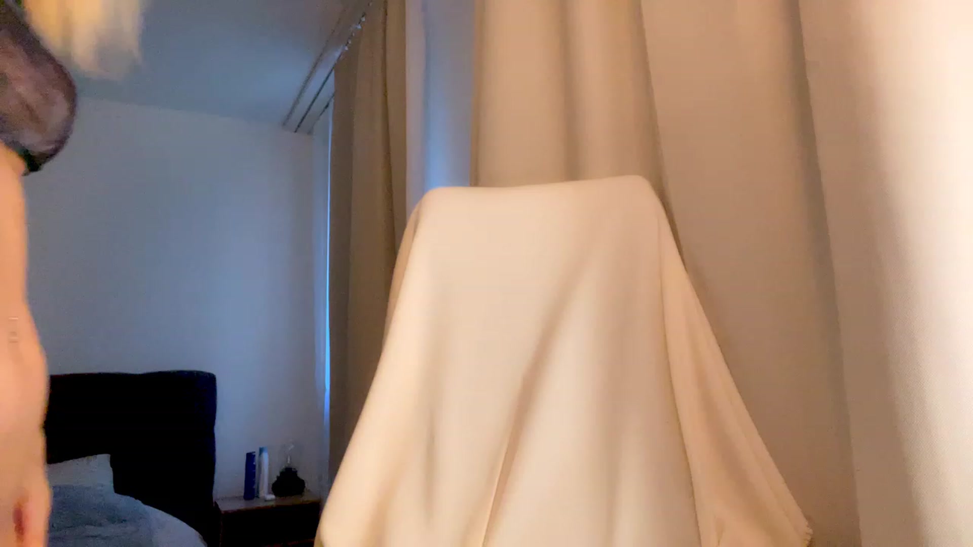 Gallery image thumbnail from Glorianice's myfreecams stream on, 11/19/2022, 13:00 image 3 of 20