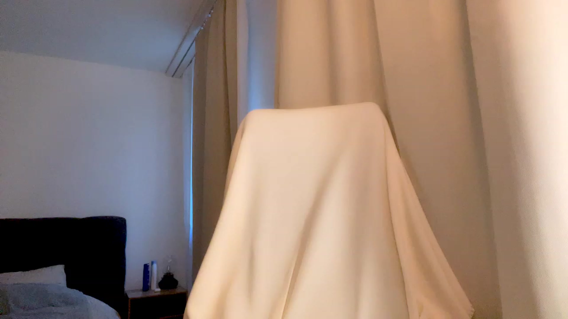 Gallery image thumbnail from Glorianice's myfreecams stream on, 11/19/2022, 13:00 image 2 of 20