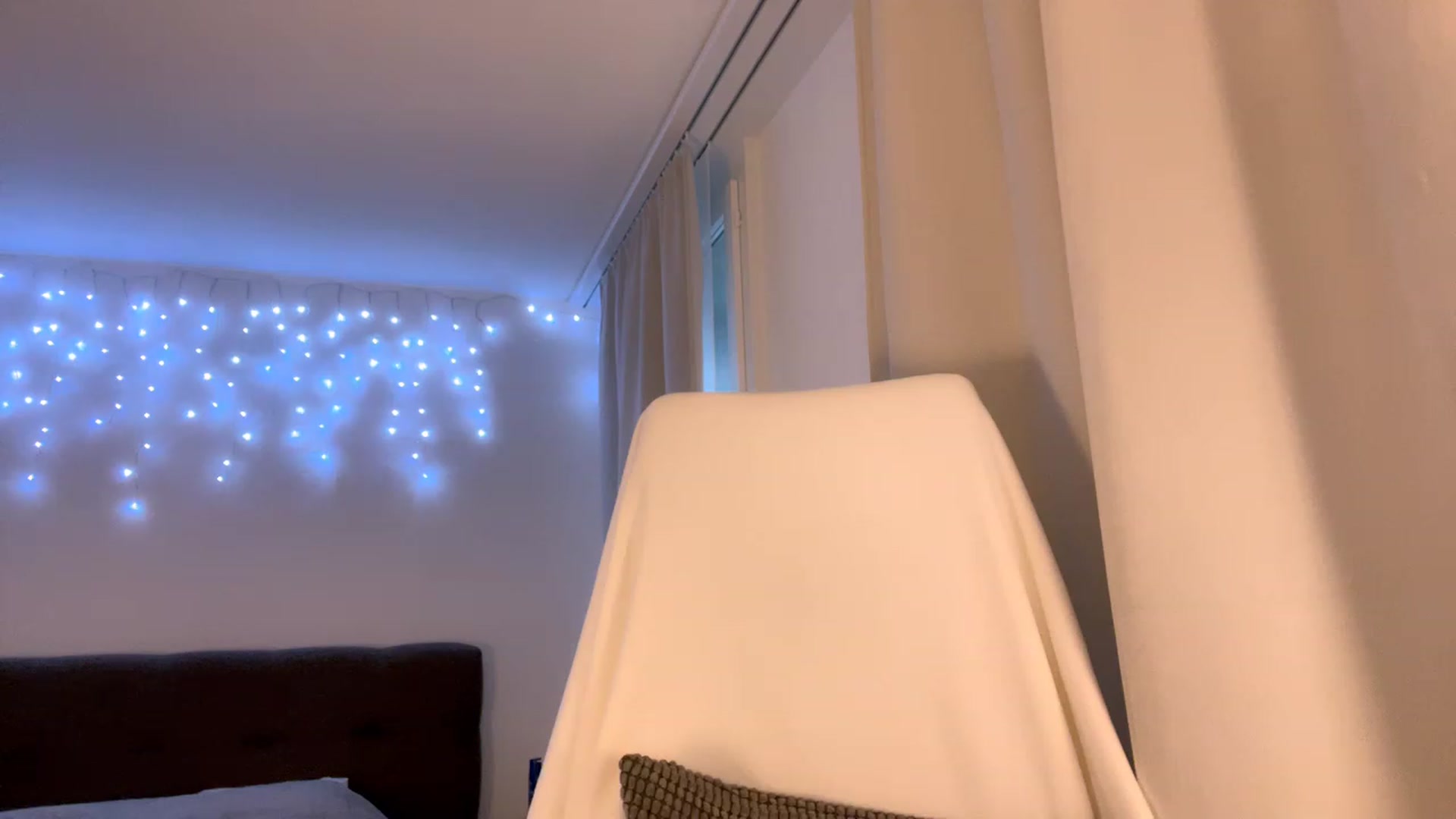 Gallery image thumbnail from Glorianice's myfreecams stream on, 11/28/2022, 13:16 image 16 of 20