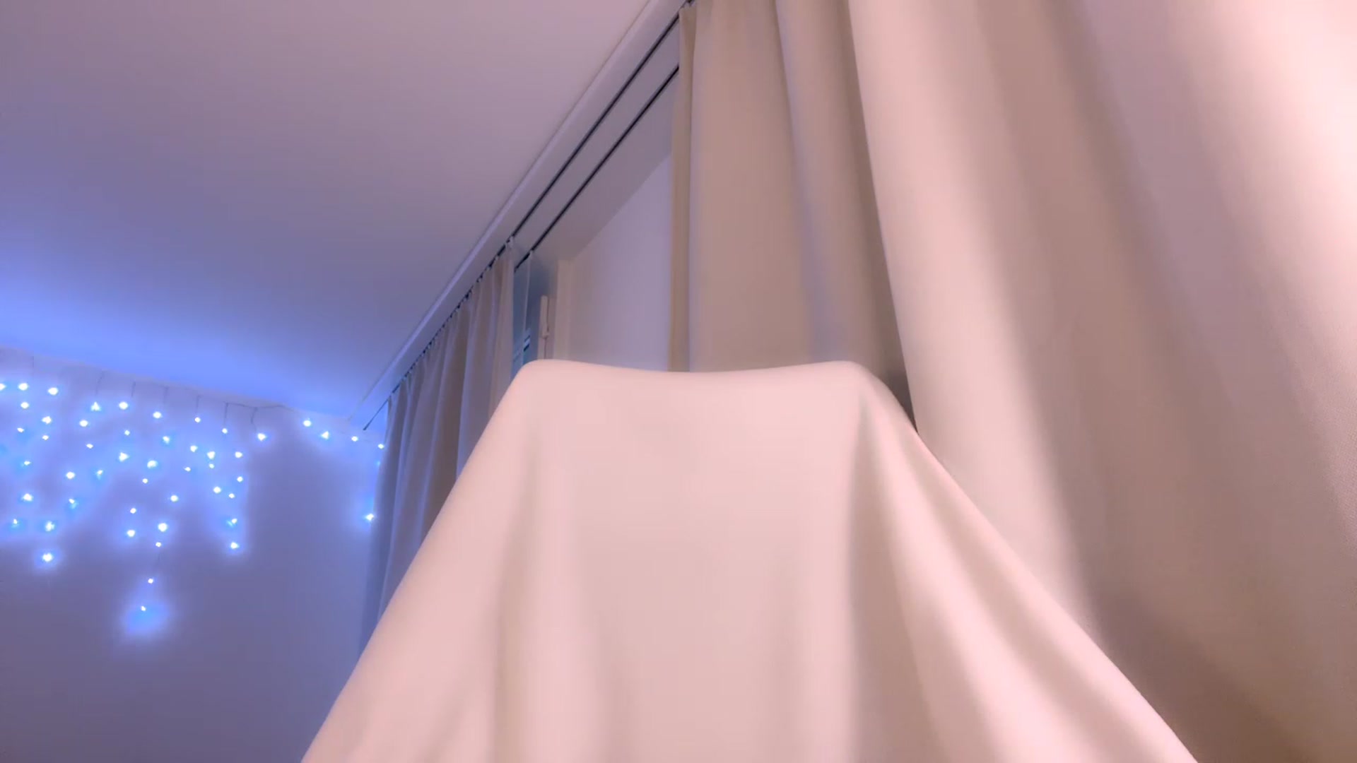 Gallery image thumbnail from Glorianice's myfreecams stream on, 01/25/2023, 13:53 image 9 of 20