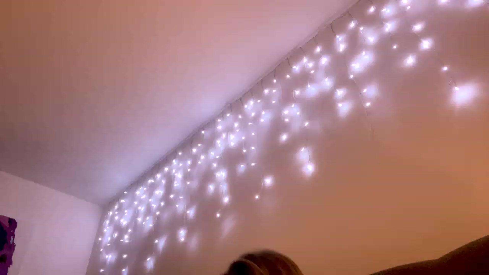 Gallery image thumbnail from Glorianice's myfreecams stream on, 03/20/2023, 13:36 image 10 of 20