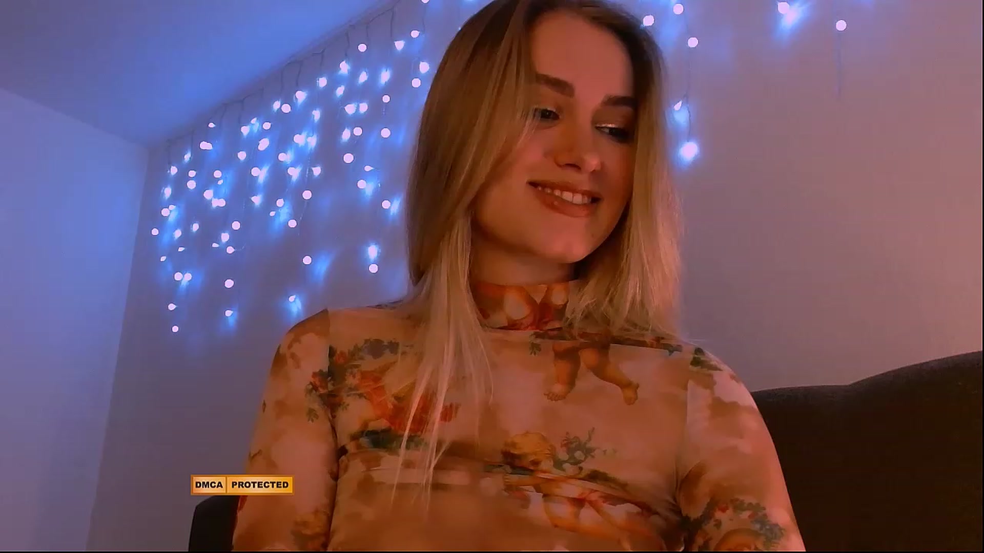 Gallery image thumbnail from Glorianice's myfreecams stream on, 05/30/2023, 10:22 image 9 of 20