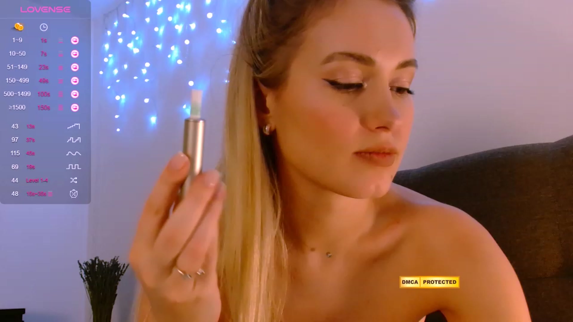 Gallery image thumbnail from Glorianice's myfreecams stream on, 12/08/2023, 14:24 image 12 of 20