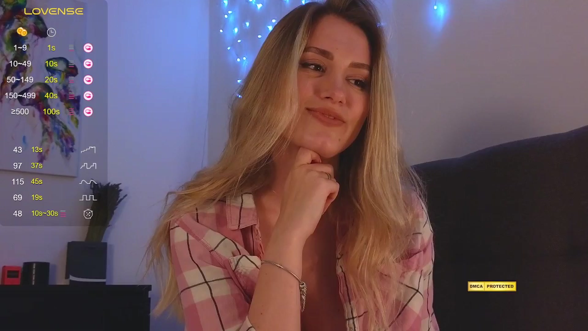 Gallery image thumbnail from Glorianice's myfreecams stream on, 04/10/2024, 11:49 image 19 of 20