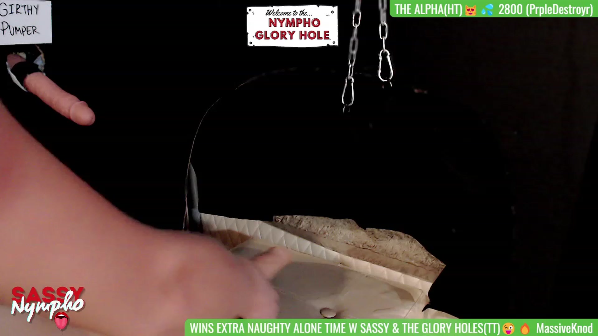 Gallery image thumbnail from GloryMy_Holes's myfreecams stream on, 06/03/2023, 13:32 image 4 of 20