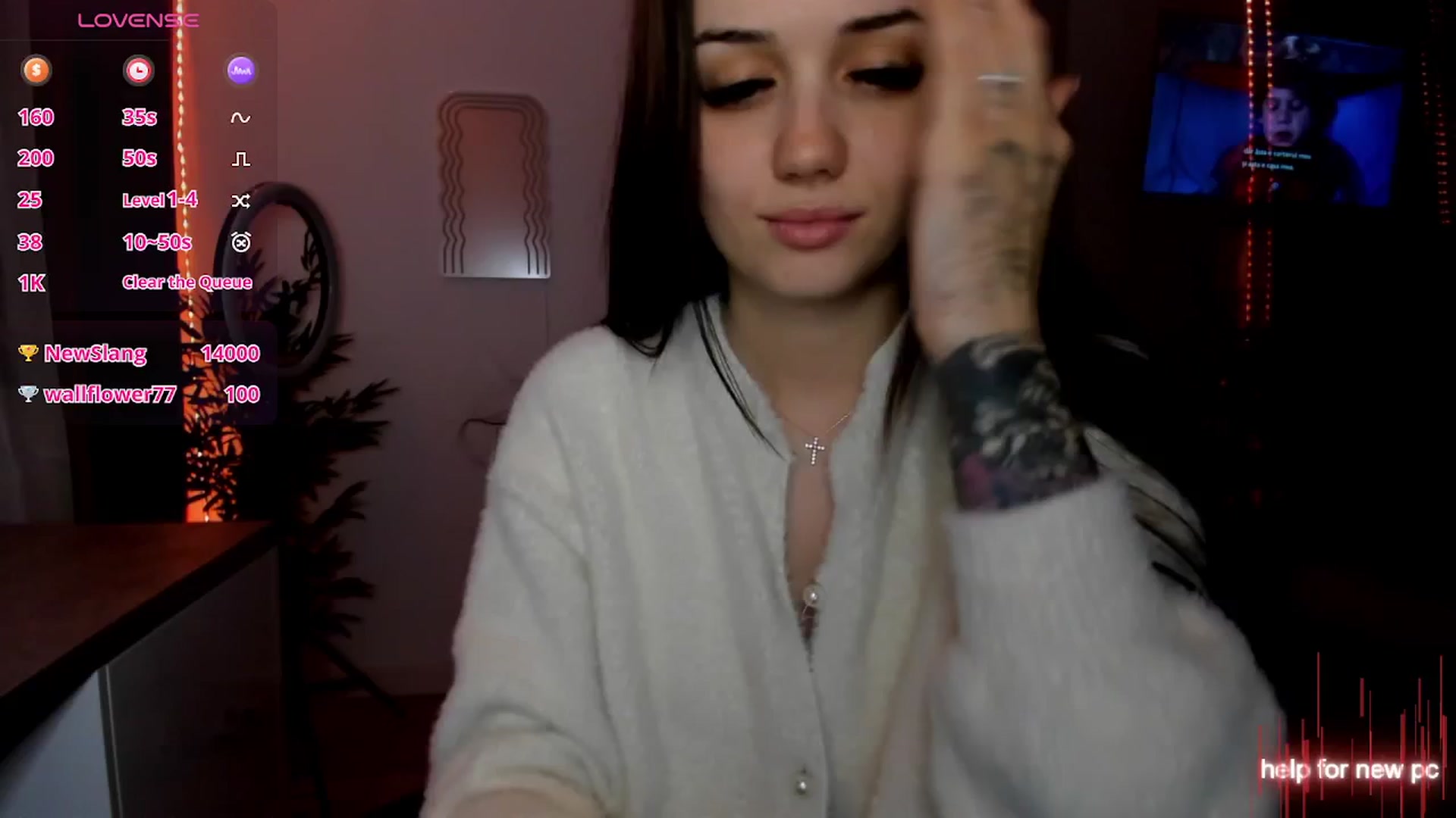 Gallery image thumbnail from Glossy_'s myfreecams stream on, 01/02/2026, 24:06 image 16 of 20