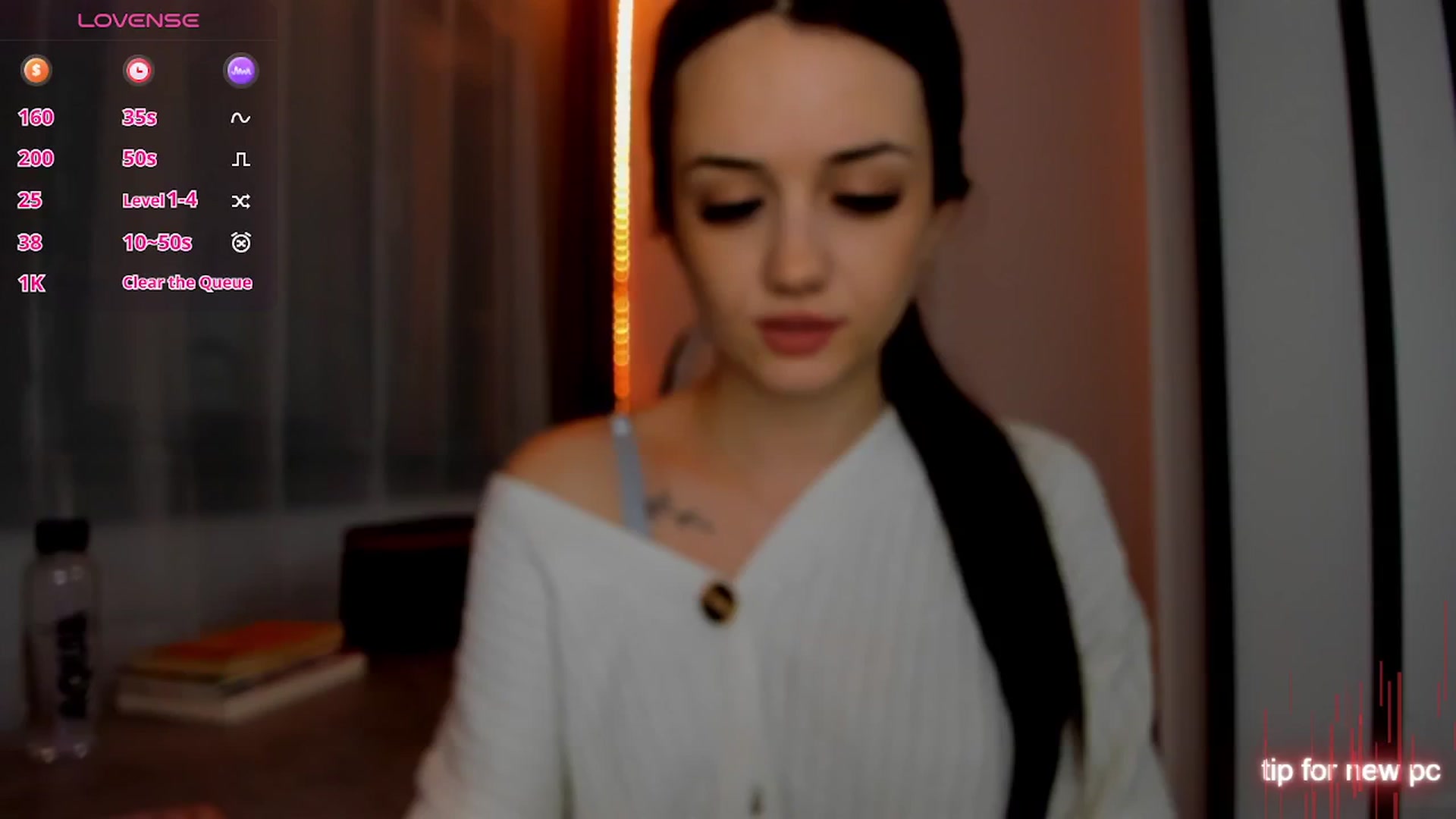 Gallery image thumbnail from Glossy_'s myfreecams stream on, 01/04/2026, 20:22 image 16 of 20