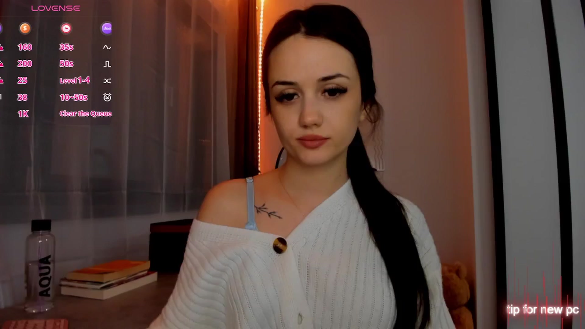 Gallery image thumbnail from Glossy_'s myfreecams stream on, 01/04/2026, 20:22 image 20 of 20